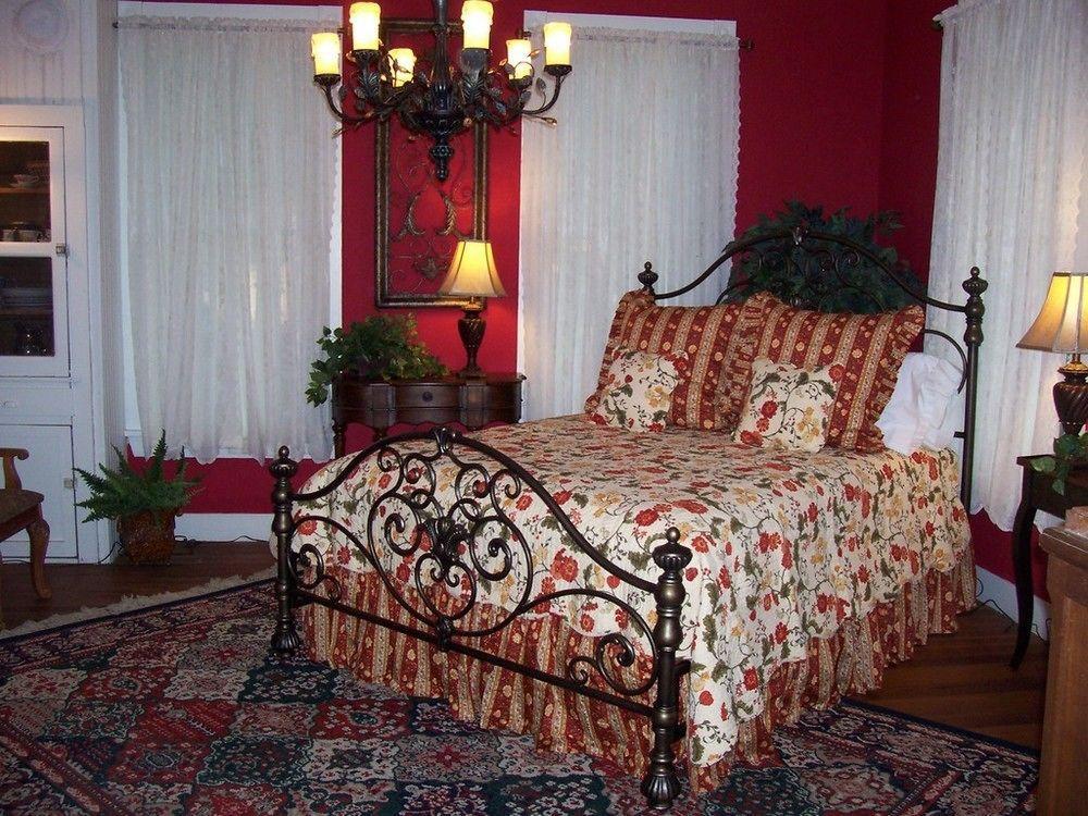 Bed and Breakfast Carriage House Фредеріксбург Екстер'єр фото
